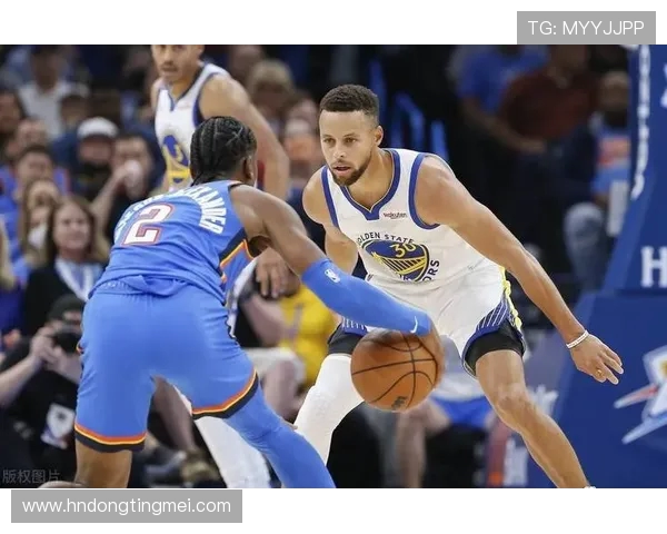 勇士与雷霆对决技术统计全面解析与比赛亮点回顾